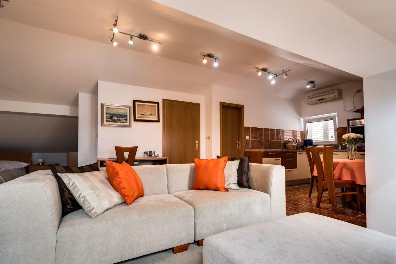 Studio Maslina Apartment ชิเบนิก ภายนอก รูปภาพ